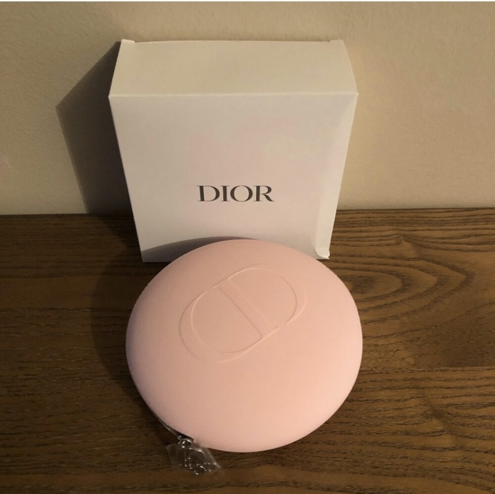 Dior Soft Pink Circular Case
